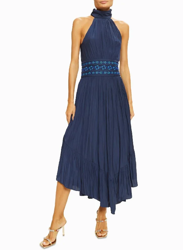 Women's Vintage-Inspired Outfit Great Deals on Ethnic Cultural Wear Shauna Maxi Dress In Navy W/turquoise Embroidery