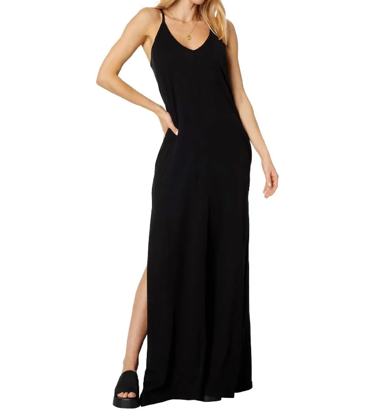 Modern Women's Clothes Lightweight Fabric Cami Maxi Dress In Black