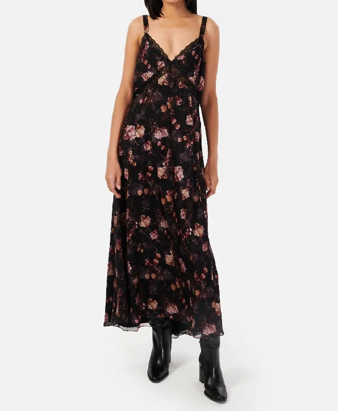 Women's Chic Outfit Feminine Soft - Hued Look Nairobi Maxi Dress In Floral