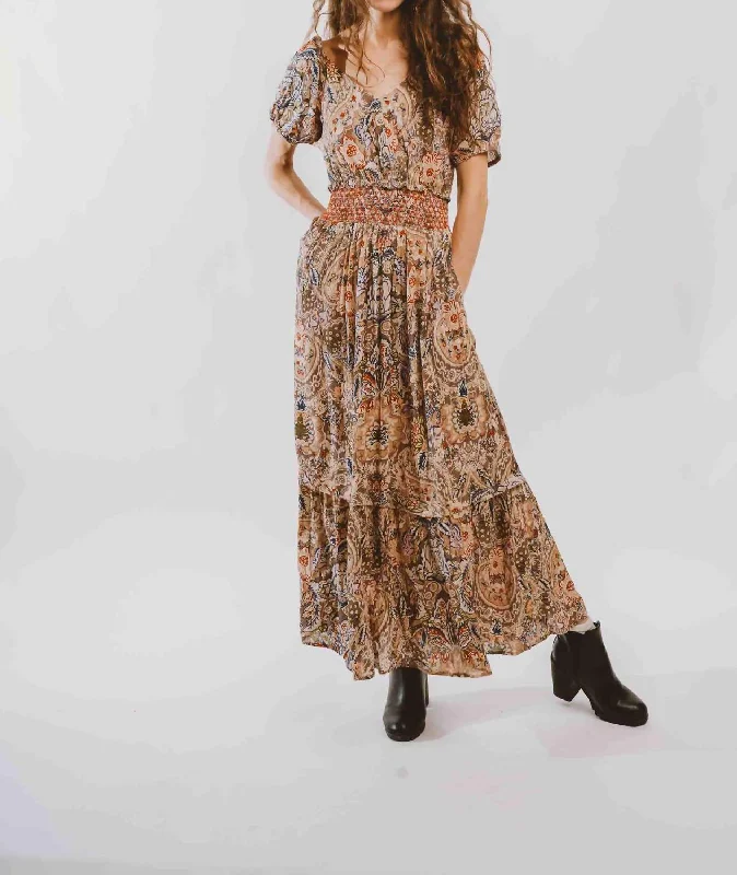 Women's Tops And Clothing Luxury Style Smocked Waist Tiered Maxi Dress In Paisley Print