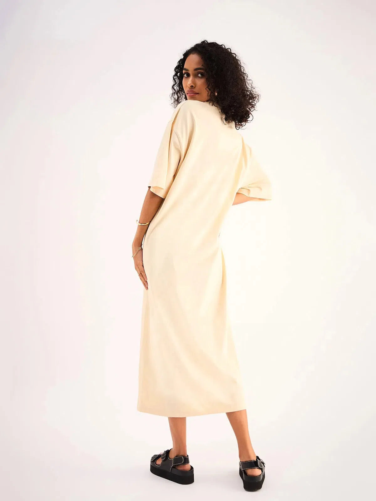 Women's Evening Clothes Chic Allure Women Beige Oversized T-Shirt Dress