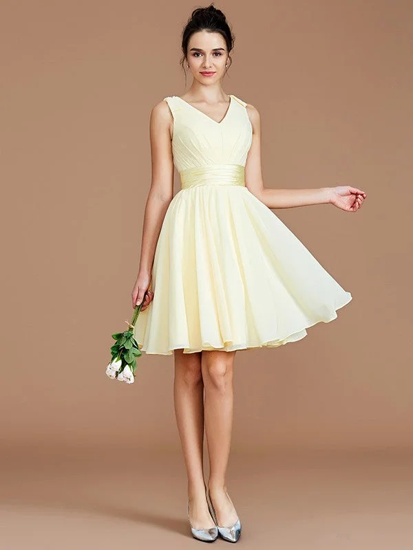 Women's Workout Garments Sophisticated Cut A-Line/Princess V-neck Sleeveless Sash/Ribbon/Belt Short/Mini Chiffon Bridesmaid Dresses