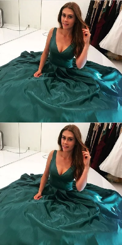 Women's Luxury Attire Soft Textures Princess Green V-Neck Long Satin Prom Dress with Pockets   cg11385