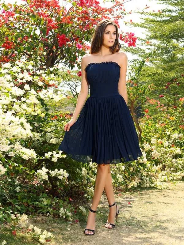 Elegant Women's Attire Tropical Island - Inspired Attire A-Line/Princess Strapless Pleats Sleeveless Short Chiffon Bridesmaid Dresses