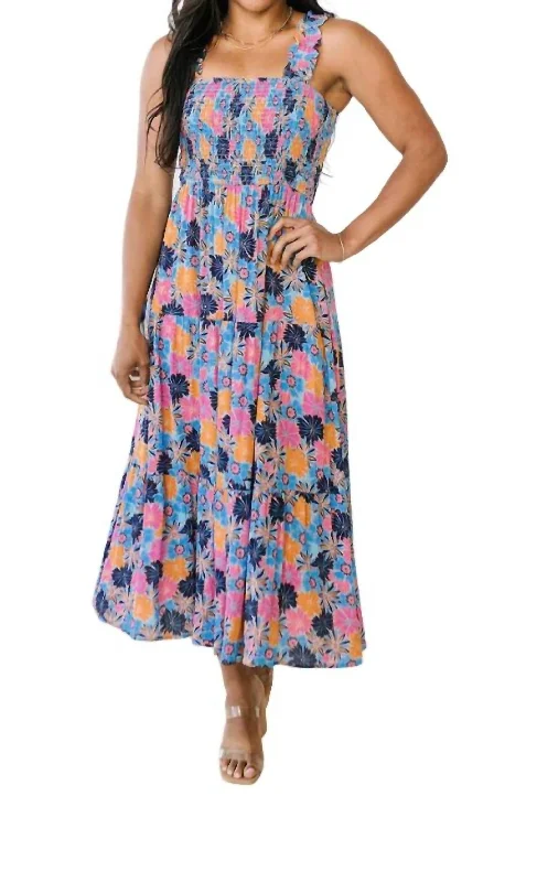 Women's Trendy Casual Outfit Romantic Date - Night Ensemble Along The Way Floral Maxi Dress In Blue