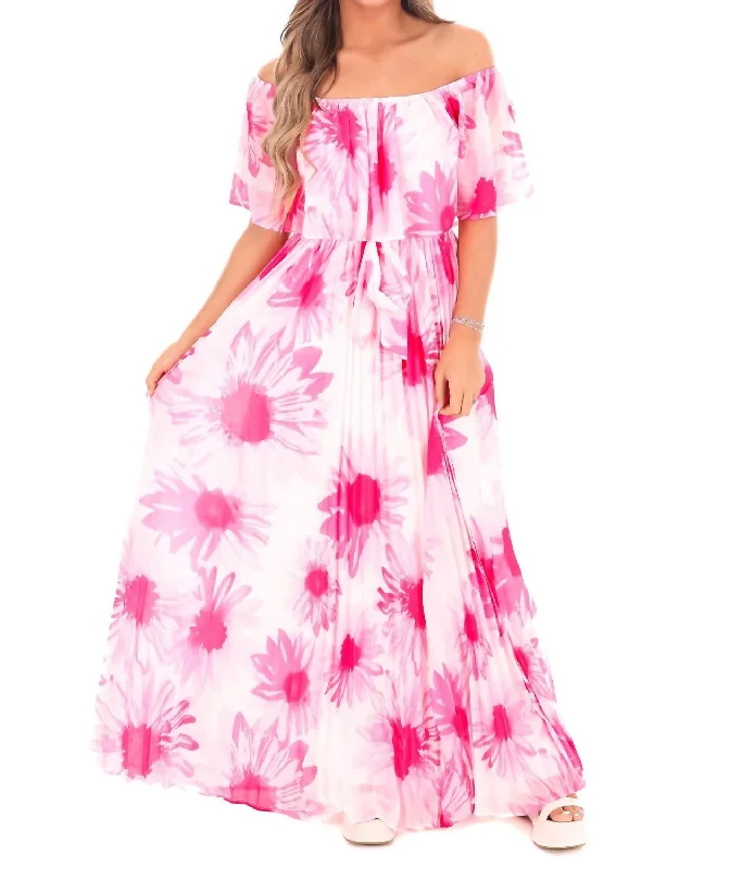 Women's Vacation Outfit Set Feminine Elegance Lovesick Floral Maxi Dress In Off White