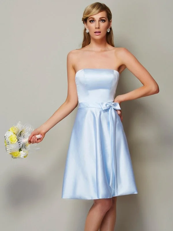 Women's Charming Outfit For Events Coastal Beach - Inspired Style A-Line/Princess Strapless Sleeveless Bowknot Short Satin Bridesmaid Dresses