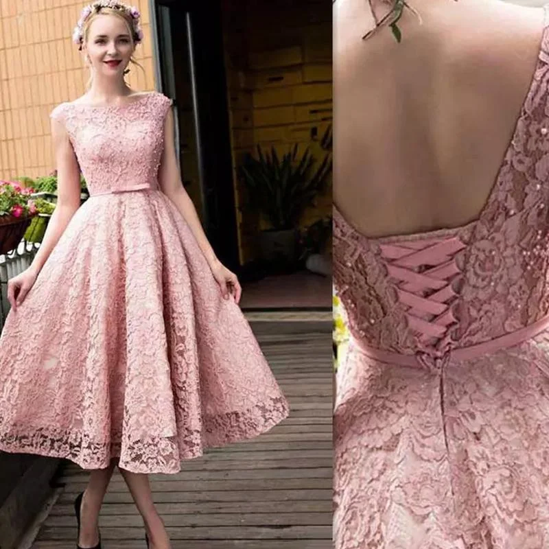 Women's Professional Outfit Playful Elegance Sweet Cap Sleeves Pink Lace Short Prom Dresses Knee Length Evening Party Gown with beads Curto Vestido