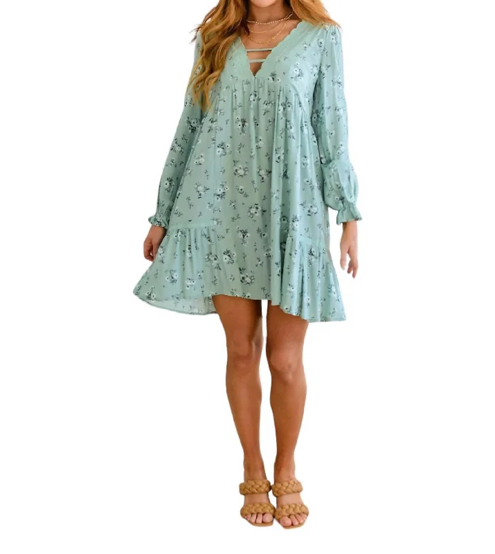 Vintage-Inspired Women's Clothes Contemporary Elegance Sing Sweetly Lace Trim Floral Dress In Mint Green